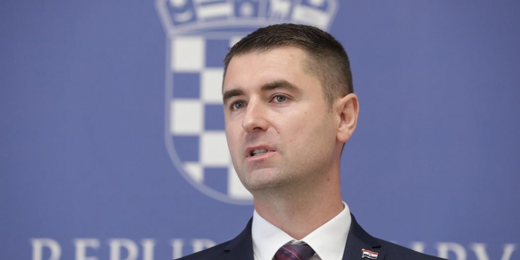 Ministar Filipović o novim cijenama naftnih derivata Ministar Filipović o novim cijenama naftnih derivata