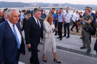 Predsjednik Zoran Milanović stigao na otvorenje Peljeskog mosta Predsjednik Zoran Milanović stigao na otvorenje Peljeskog mosta