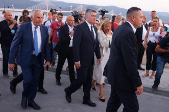 Predsjednik Zoran Milanović stigao na otvorenje Peljeskog mosta Predsjednik Zoran Milanović stigao na otvorenje Peljeskog mosta