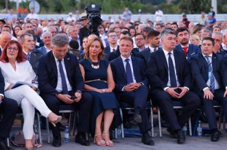 Komarna: Službeno otvorenje Pelješkog mosta Komarna: Službeno otvorenje Pelješkog mosta