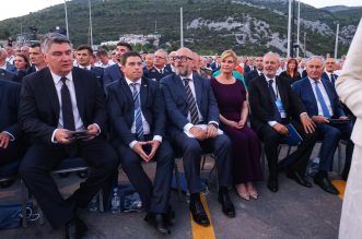 Komarna: Službeno otvorenje Pelješkog mosta Komarna: Službeno otvorenje Pelješkog mosta