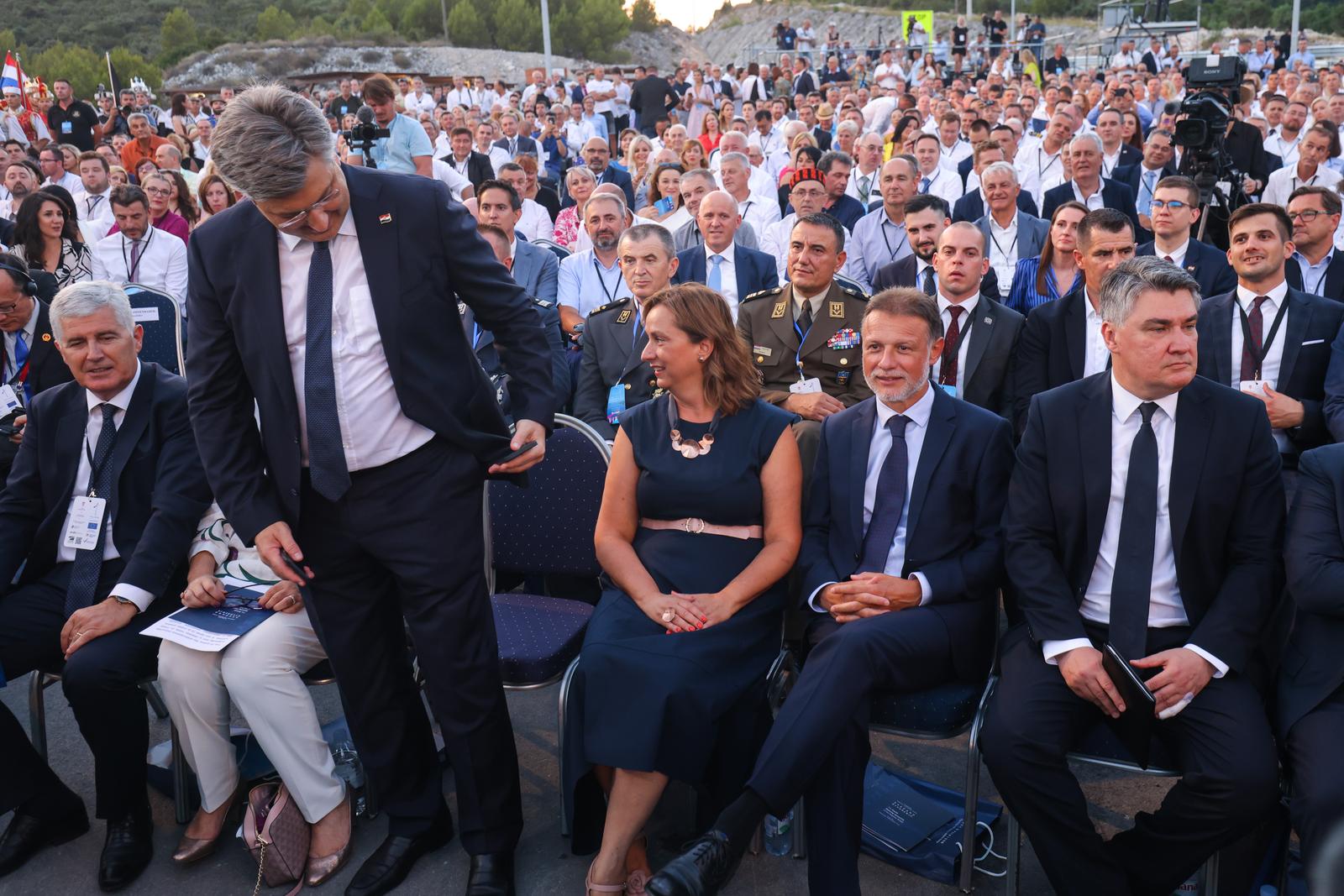 Komarna: Službeno otvorenje Pelješkog mosta Komarna: Službeno otvorenje Pelješkog mosta