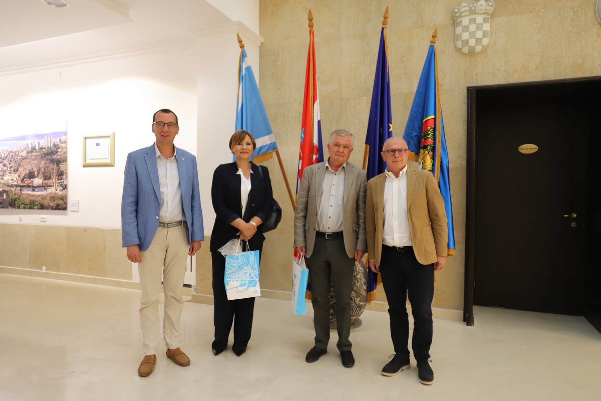 Prijem-za-nove-akademike-Sveučilišta-u-Rijeci-21 Prijem-za-nove-akademike-Sveučilišta-u-Rijeci-21