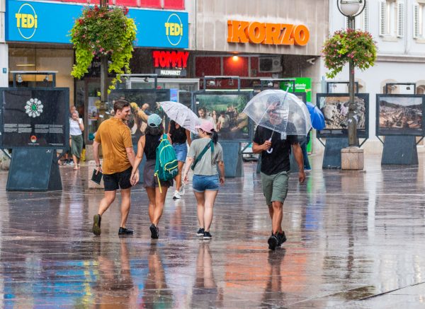 Rijeka pljusak kiša ljeto-24