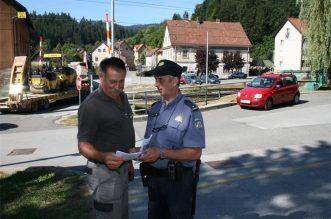 policija info punkt (6) policija info punkt (6)