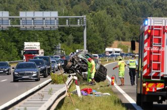 U prometnoj nesreći na autocesti A1 poginula jedna osoba, više ih je ozlijeđeno U prometnoj nesreći na autocesti A1 poginula jedna osoba, više ih je ozlijeđeno