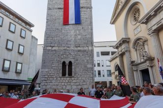 Rijeka: Bakljada na Trsatskoj gradini povodom  obilježavanja Dana pobjede, Dana domovinske zahvalnosti i Dana hrvatskih branitelja
