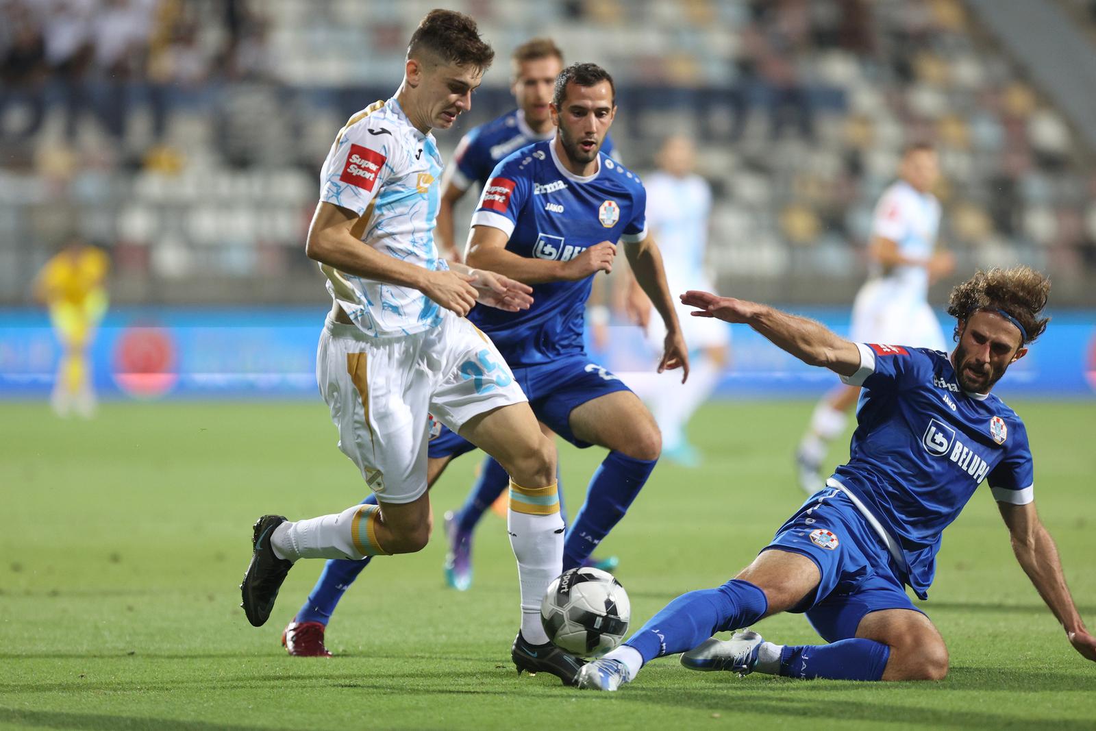 Rijeka: HNK Rijeka i NK Slaven Belupo sastali se u u 5. kolu Prve HNL