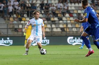 Rijeka i Varazdin sastali se u 7. kolu SuperSport HNL-a Rijeka i Varazdin sastali se u 7. kolu SuperSport HNL-a