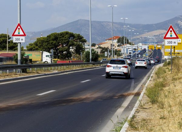 Kaštel Sućurac: Mjesto prometne nesreće u kojoj je poginuo otac Marka Livaje