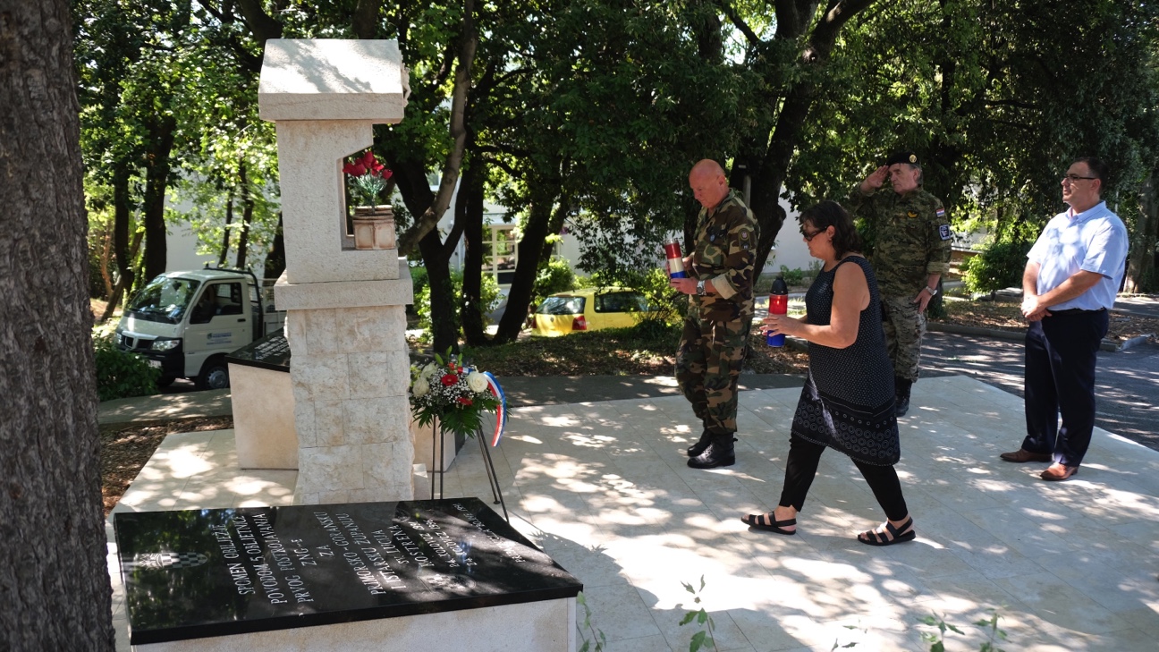 Spomen obiljezje pripadnicima A-bojne Spomen obiljezje pripadnicima A-bojne