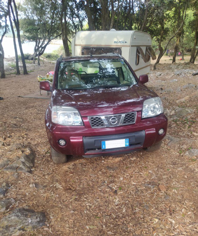 ilegalno kampiranje grad Cres 14 ilegalno kampiranje grad Cres 14