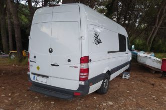 ilegalno kampiranje grad Cres 15 ilegalno kampiranje grad Cres 15