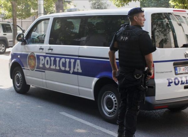 policija crna gora twitter