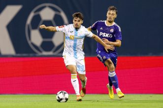 Dinamo i Rijeka sastali se u 8. kolu SuperSport HNL-a Dinamo i Rijeka sastali se u 8. kolu SuperSport HNL-a