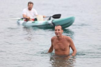 Osmo izdanje humanitarnog plivačkog maratona “Koga briga”, zaplivao i gradonačelnik Filipović Osmo izdanje humanitarnog plivačkog maratona “Koga briga”, zaplivao i gradonačelnik Filipović