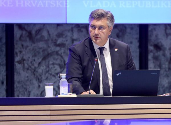 Zagreb: Vlada donijela paket mjera ogranicenja cijena i pomoci gradjanima i gospodarstvu