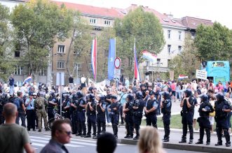 Zagreb: Održan prosvjed “Dajemo vam otkaz” ispred sjedišta HDZ-a Zagreb: Održan prosvjed “Dajemo vam otkaz” ispred sjedišta HDZ-a