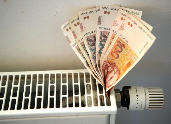 Najavljeno smanjenje PDV-a na brojne proizvode i usluge, hranu, plin, higijenske uloške…