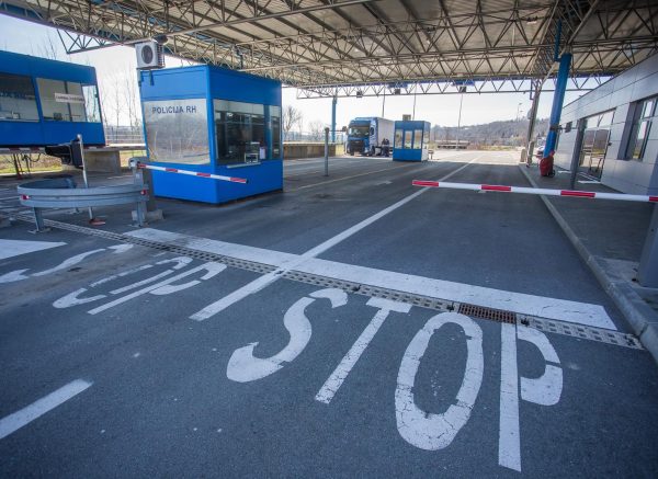 Zatvoren granični prijelaz Batina-Bezdan