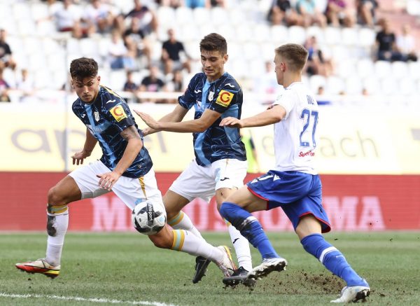 Zaostala utakmica 2. kola SuperSport HNL-a između Hajduk i Rijeka