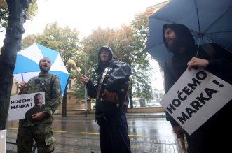 Zagreb: Uoči početka optužnog vijeća za Marka Franciškovića, okupili su se njegovi istomišljenici Zagreb: Uoči početka optužnog vijeća za Marka Franciškovića, okupili su se njegovi istomišljenici