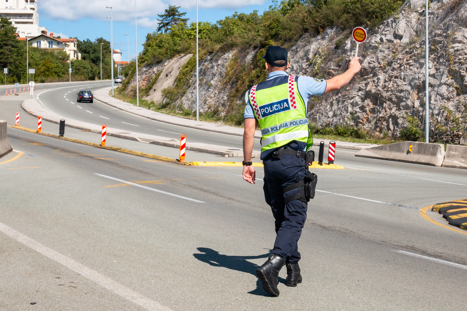 Policija promet -19