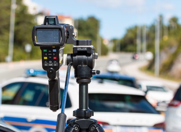 Policija promet -23