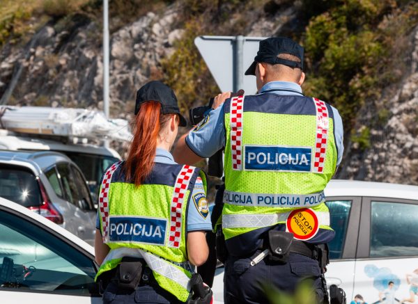 Policija promet -29