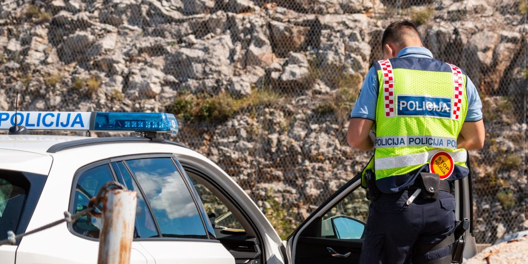 Policija promet -39 Policija promet -39