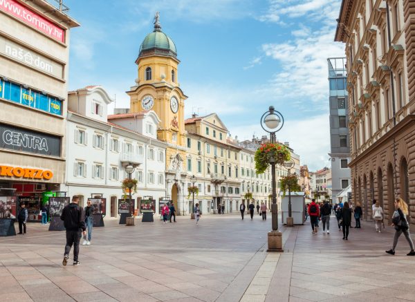 ilustrativna Rijeka jesen korzo-6