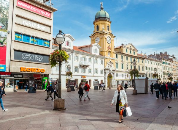 ilustrativna Rijeka jesen korzo-8