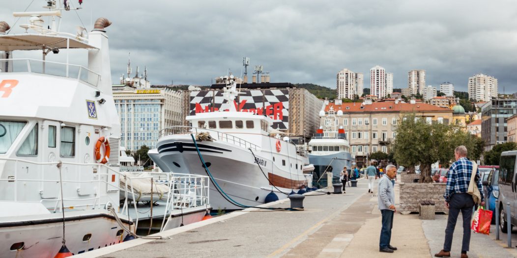 ilustrativna Rijeka jesen riva-14 ilustrativna Rijeka jesen riva-14