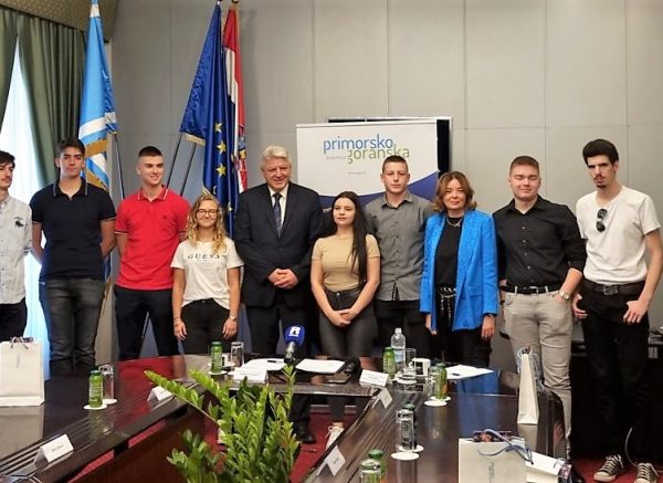 komadina maturanti 2022