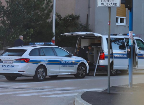 policija osječka 12