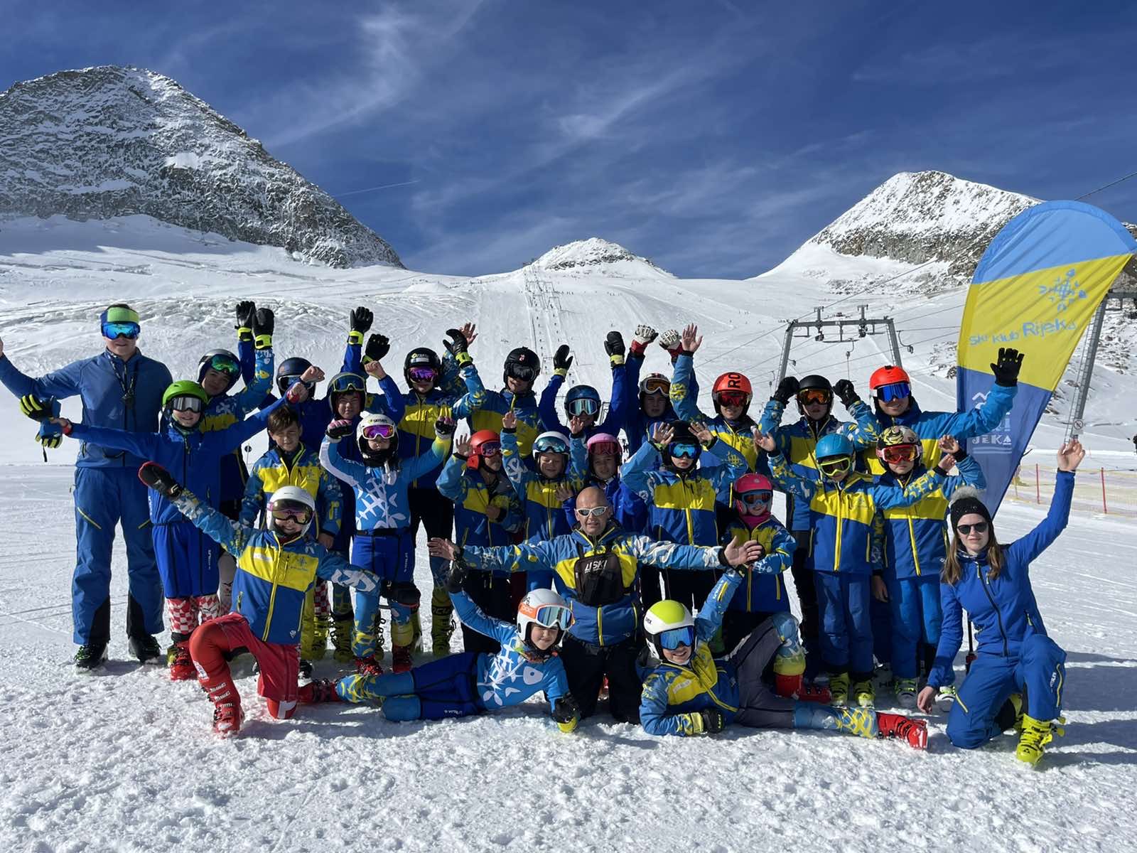6.10.2022. Ski klub na Hintertuxu
