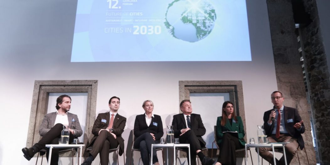 Gradonačelnik-Filipović-na-ljubljanskom-forumu-2-1200×800 Gradonačelnik-Filipović-na-ljubljanskom-forumu-2-1200×800