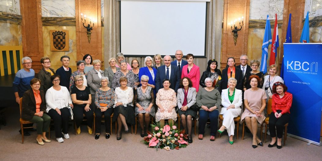 KBC RIJEKA SVEČANOM SJEDNICOM ISPRATIO UMIROVLJENIKE KBC RIJEKA SVEČANOM SJEDNICOM ISPRATIO UMIROVLJENIKE
