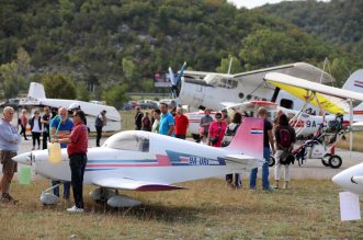 Dan otvorenih vrata Zrakoplovnog društva Krila Kvarnera na Grobniku Dan otvorenih vrata Zrakoplovnog društva Krila Kvarnera na Grobniku