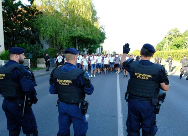 Dolazak  Torcide pred stadion Maksimir