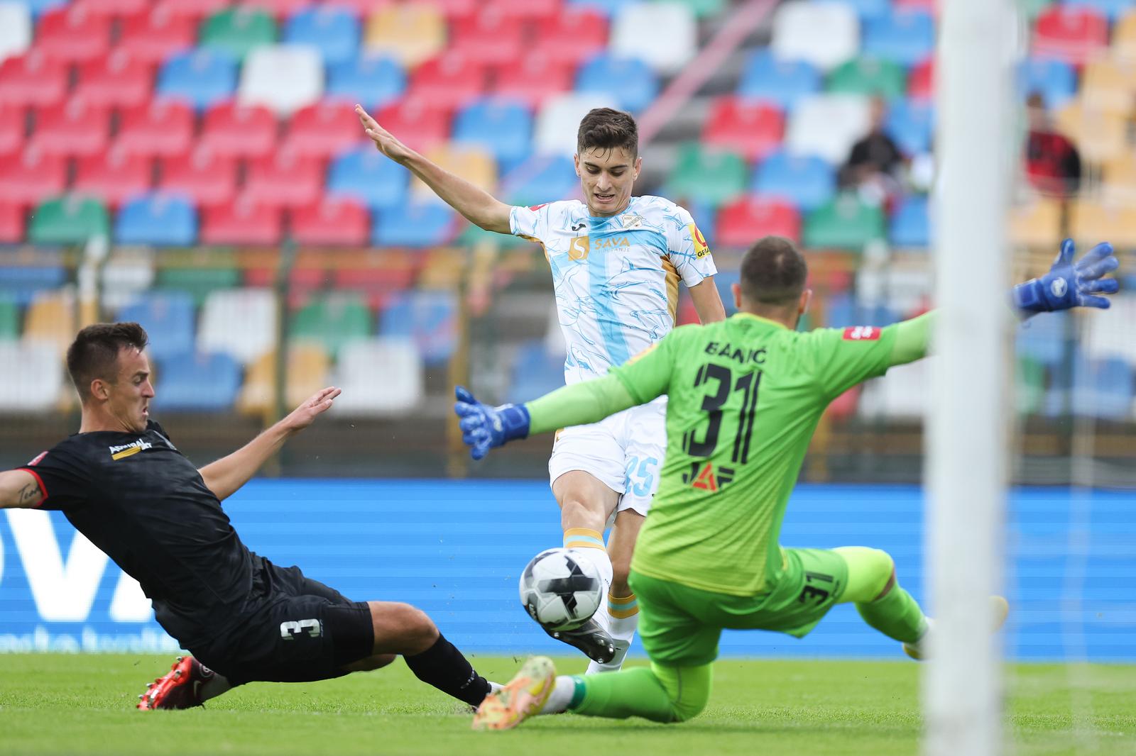 Velika Gorica: SuperSport HNL, 09. kolo, HNK Gorica – NK Rijeka Velika Gorica: SuperSport HNL, 09. kolo, HNK Gorica – NK Rijeka