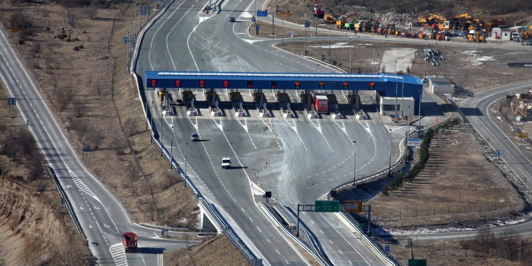 Grobnik: Pogled na naplatne ku?ice na Kikovici, na autocesti Rijeka – Zagreb Grobnik: Pogled na naplatne ku?ice na Kikovici, na autocesti Rijeka – Zagreb
