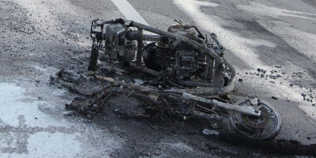 Koprivnica: U prometnoj nesre?i u Koprivnici moped izgorio u potpunosti Koprivnica: U prometnoj nesre?i u Koprivnici moped izgorio u potpunosti