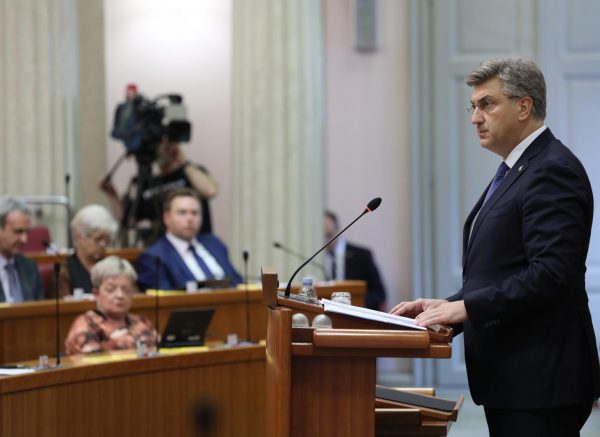 Zagreb: Premijer Plenković u Hrvatskom saboru podnio godišnje izvješće o radu svoje Vlade