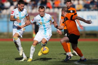 Moslavina Kutina i Rijeka sastali su se u 1/16 finala Supersport hrvatskog nogometnog kupa Moslavina Kutina i Rijeka sastali su se u 1/16 finala Supersport hrvatskog nogometnog kupa