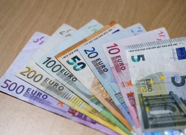 Hrvatska od 1. siječnja 2023. uvodi euro