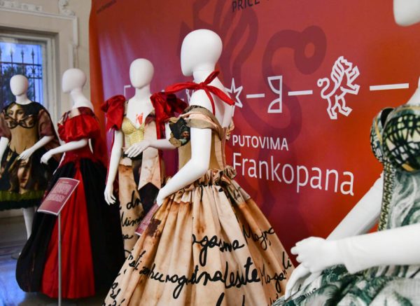 Extravagant-gala-PGZ-13-1024×683