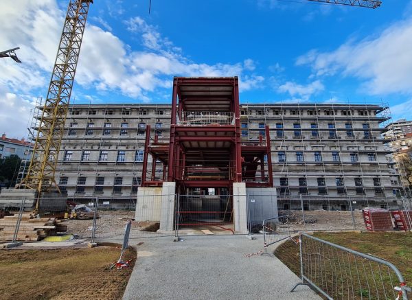 Gradska-knjižnica-Rijeka-u-izgradnji-travanj-2022