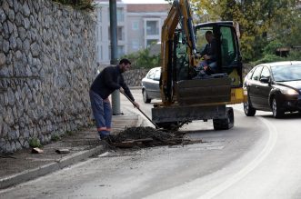 Novi Vinodolski: Uklanjanje posljedica poplave izazvane nevremenom Novi Vinodolski: Uklanjanje posljedica poplave izazvane nevremenom