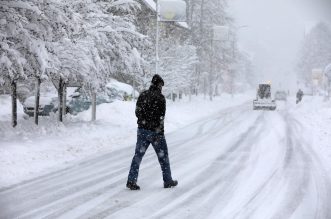 U Delnicama napadalo 40 centimetara snijega, otežan promet kroz mjesto U Delnicama napadalo 40 centimetara snijega, otežan promet kroz mjesto